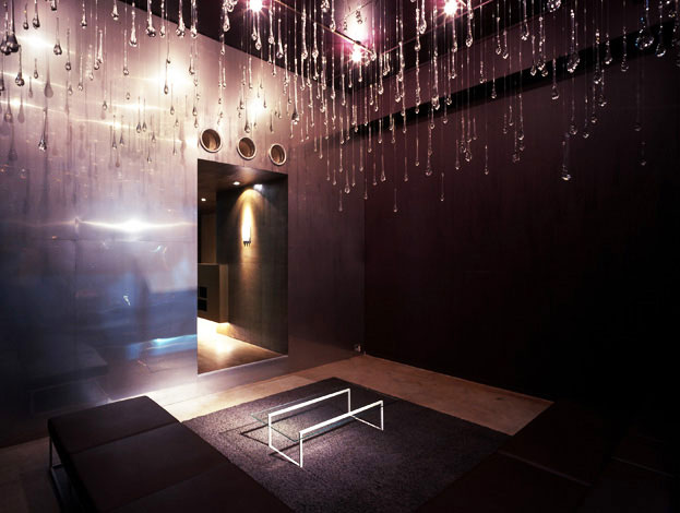 Makoto Tanijiri: Interiors: 
