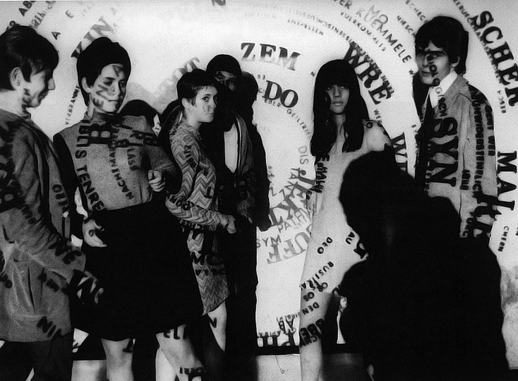 German Pop: Projection of Ferdinand Kriwet at Creamcheese, 1967. Photo: Sammlung Creamcheese, Düsseldorf