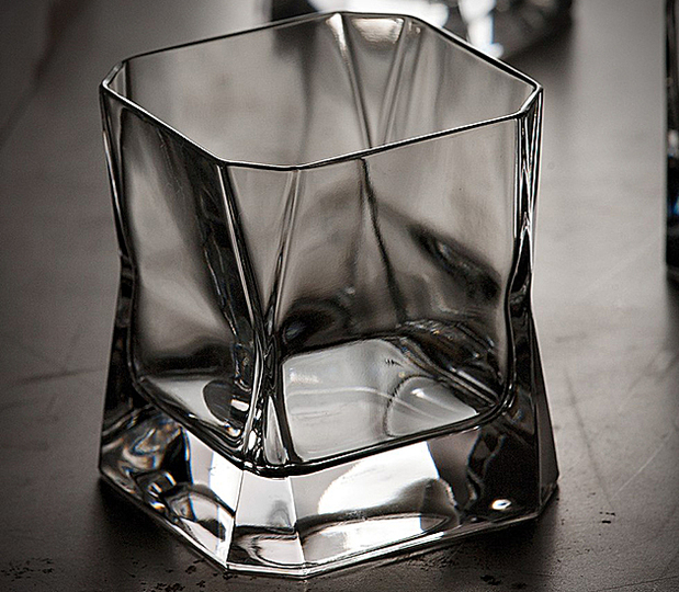 Wishlist: Christmas gifts for gentlemen with style: Arnolfo di Cambio whiskey glass
