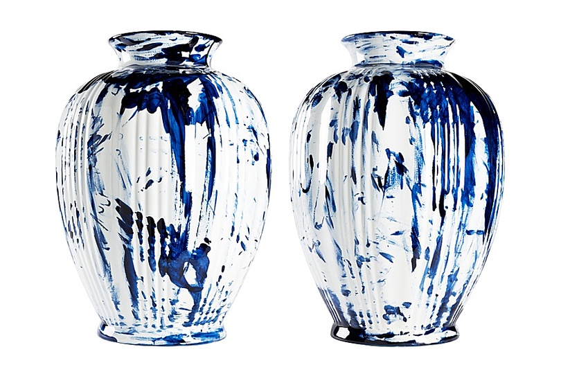 Marcel: Marcel Wanders, One Minute Delft Blue, vases, 2006

Personal Editions, painted and glazed ceramic