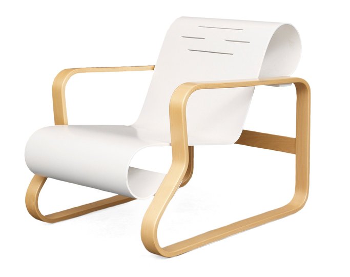 Alvar Aalto furniture: Piamio Arm Chair No 41.