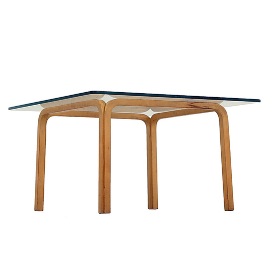 Alvar Aalto furniture: Side table. 