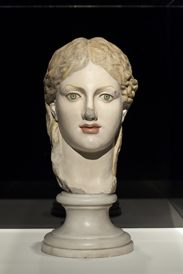 Francesco Vezzoli: Antique not Antique: Francesco Vezzoli, True Colors (A Marble Head of a Goddess, Roman Imperial, circa 1st century A.D.), 2014. ©Matthew Septimus 2014. Courtesy of MoMAPS1 and Almine Rech Gallery

