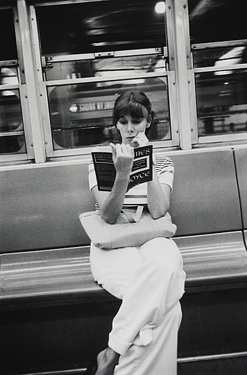 New York by Louis Faurer