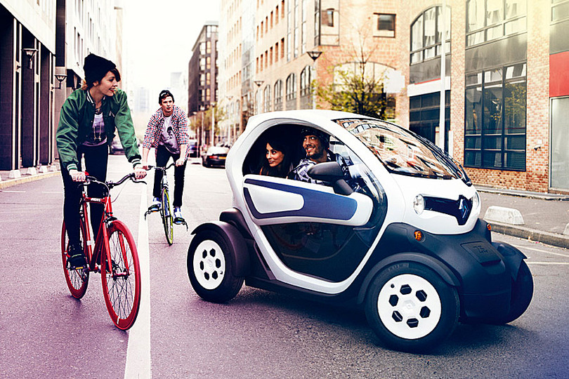 Nomad Gear: Renault Twizy