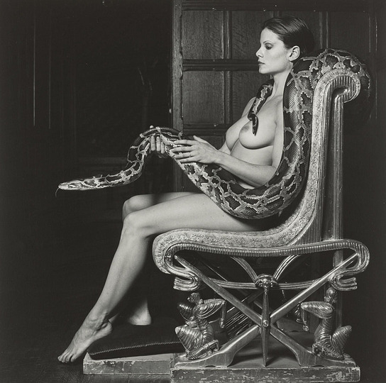 Woman. Black. White.: Robert Mapplethorpe, Lady Lisa Lyon.