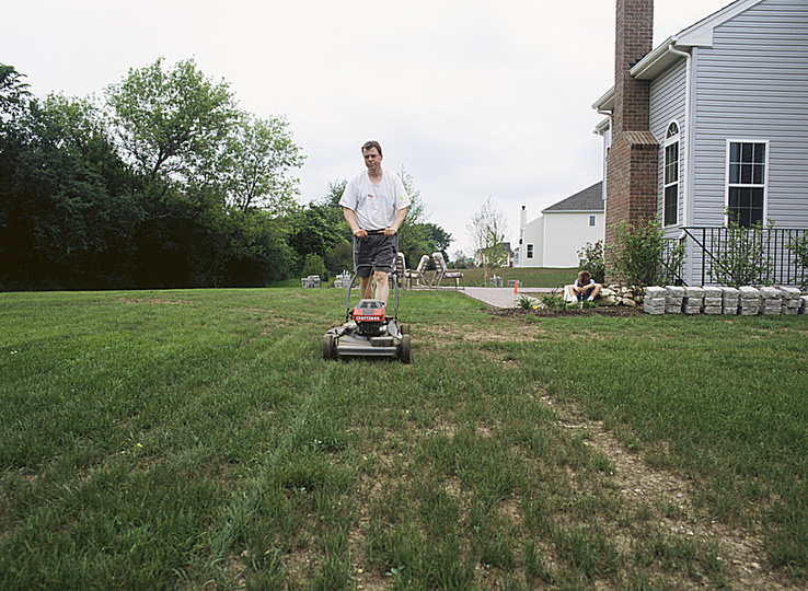 mowing the lawn: 