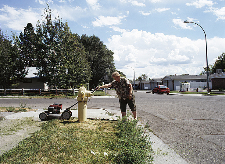 mowing the lawn: 