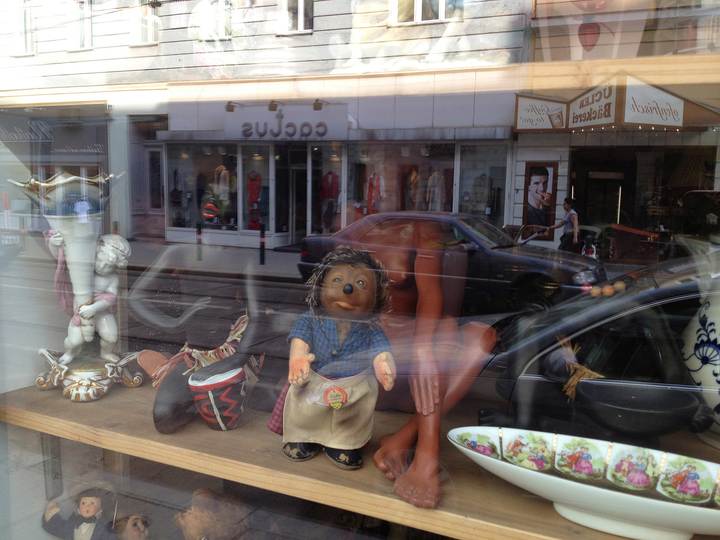 Vienna Shop Windows: 