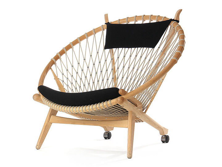 Summer seating: Hoop chairs by Raymond Loewy, Hans J. Wegner and Franco Albini