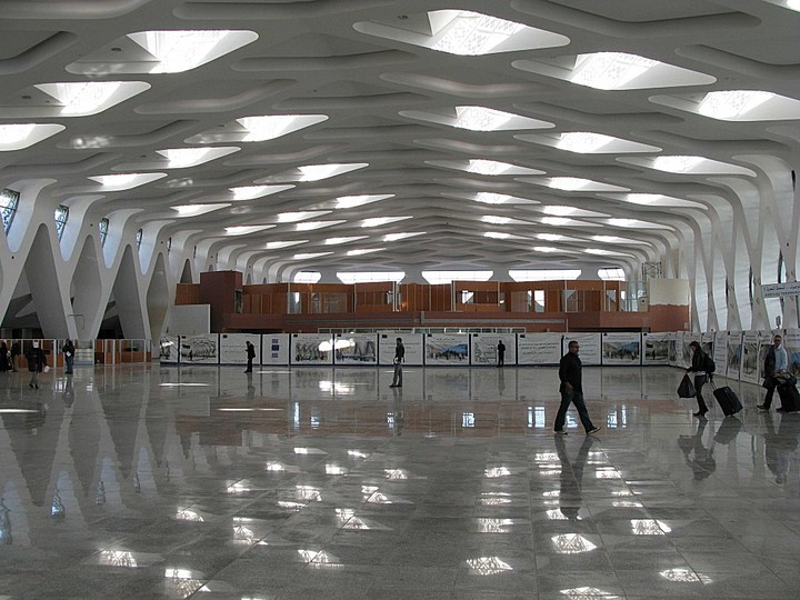 Airport Architecture: 