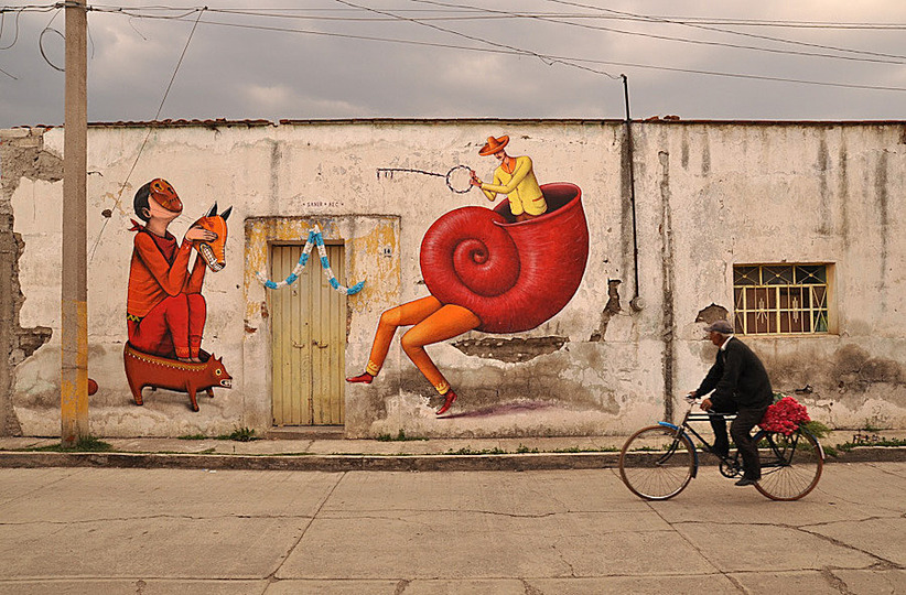 Street Art curated by the Collective: AEC, Mexico.