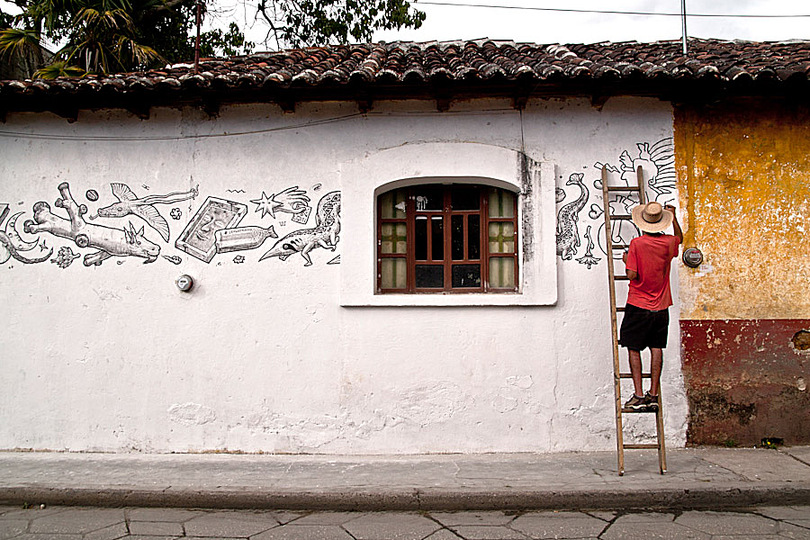 Street Art curated by the Collective: Liqen, Ecuador.