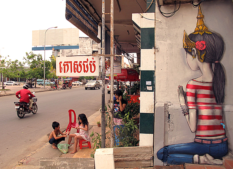 Street Art curated by the Collective: Seth Globepainter, Pnom Penh, Cambodia.