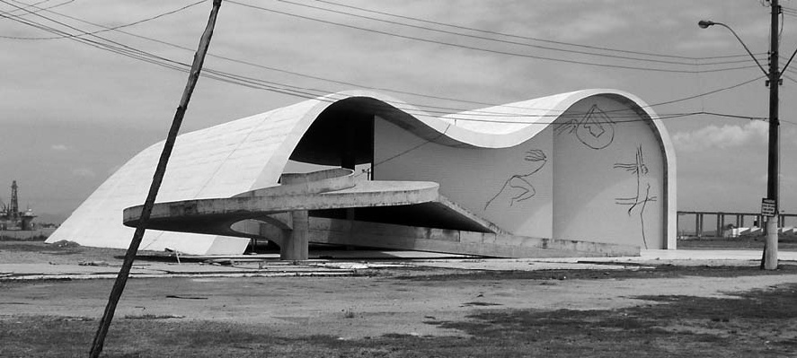 Brazil Modernism: Oscar Niemeyer, Camino Niemeyer under construction, Niteroí, 2005.