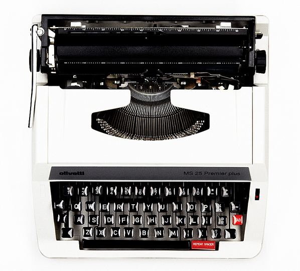 Olivetti Typewriters: 