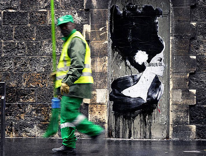 Paris Street Art by Monsieur Qui: 