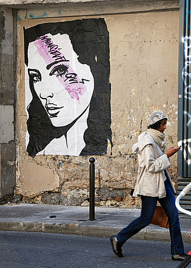 Paris Street Art by Monsieur Qui: 