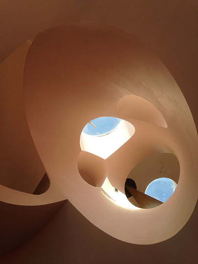 Palais Bulles and Antti Lovag: 