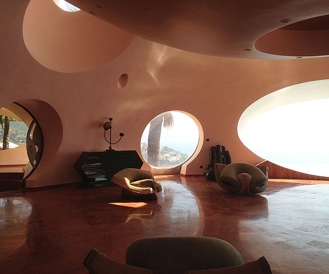 Palais Bulles and Antti Lovag: 