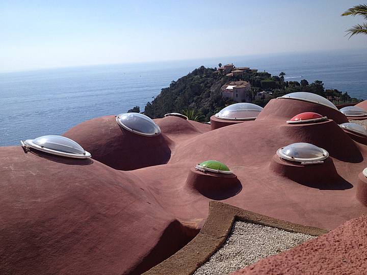 Palais Bulles and Antti Lovag: 