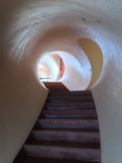 Palais Bulles and Antti Lovag: 