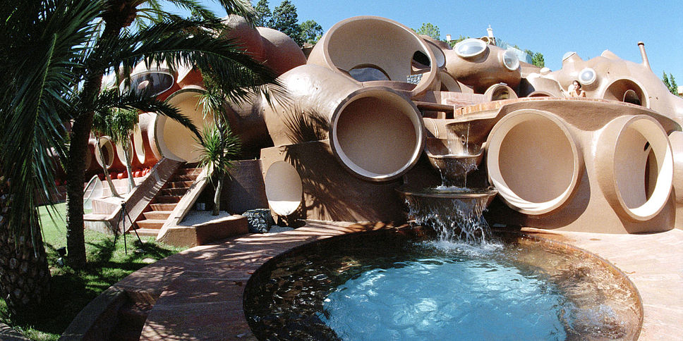 Palais Bulles and Antti Lovag: 