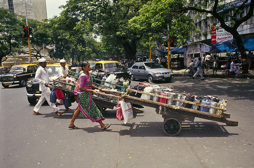 Food Architecture: RMA Architects,
Dabbawala Lunch Delivery System,
2014
Mumbai,
Photo Credits : Rajesh Vora