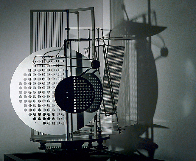 Kinetic Light: László Moholy-Nagy and Zdenek Pesánek