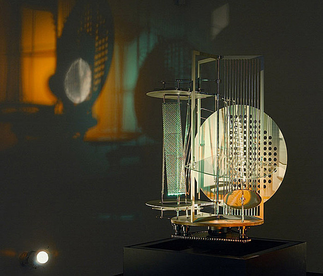 Kinetic Light: László Moholy-Nagy and Zdenek Pesánek