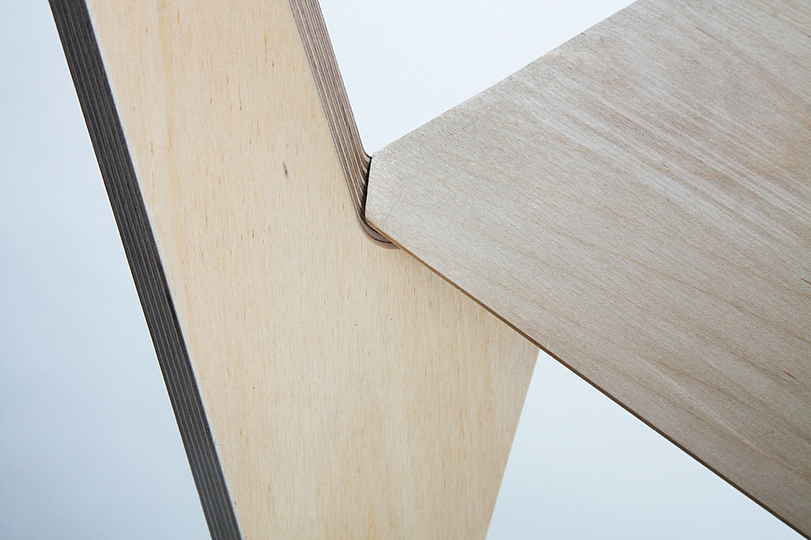 Punar plywood chair: 