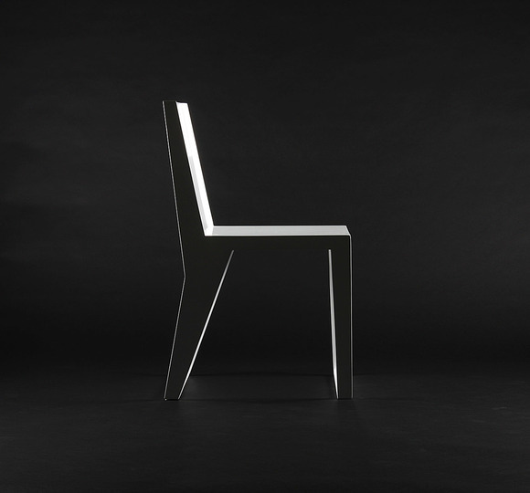 Punar plywood chair: 