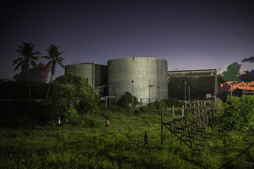 Nauru: 