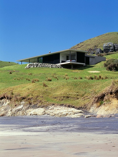 SHARK ALLEY HOUSE