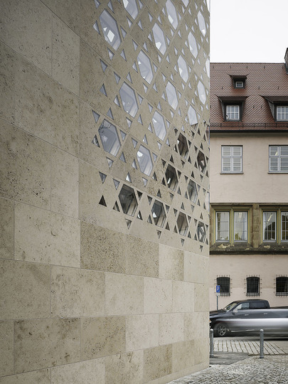 Ulm Community Center & Synagogue: East elevation windows detail