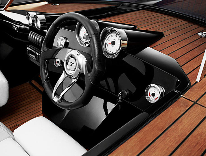 Sea Design: Frauscher 717 GT