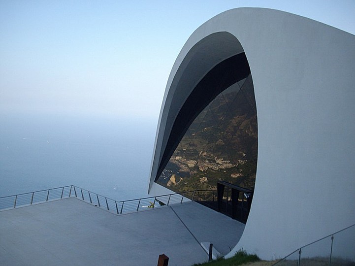 Oscar Niemeyer: 