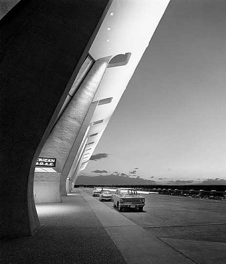 Balthazar Korab - Eero Saarinen: 