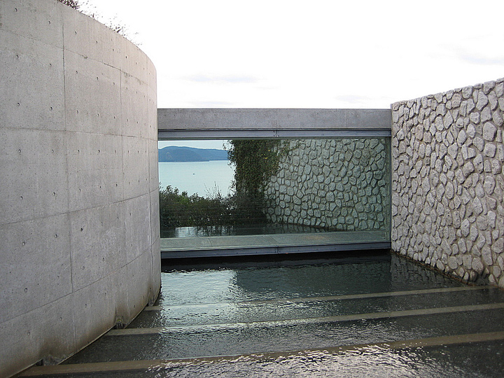 Naoshima: 