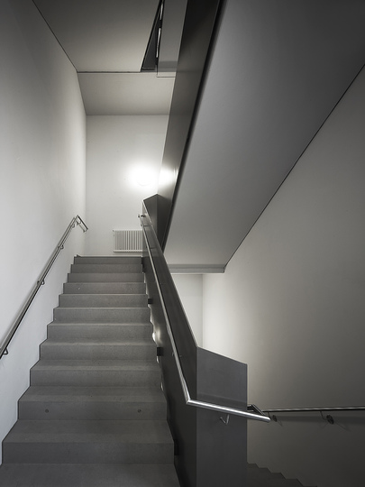 Ulm Community Center & Synagogue: Synagogue staircase