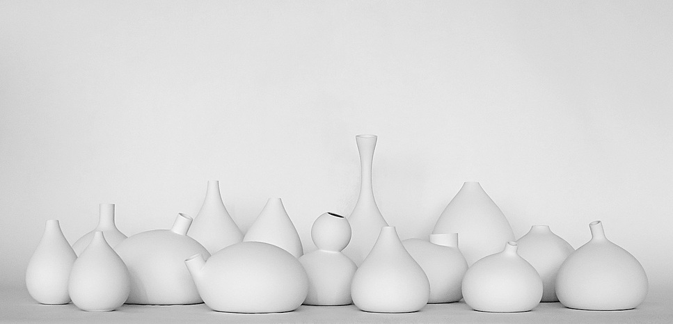 Emerging trends: Jomi Evers Solheim is a Norwegian designer also experimenting with alternative production processes. In this project, he fills balloons with water and air and takes casts of these forms to create solid ceramics objects. Find the project at #9369