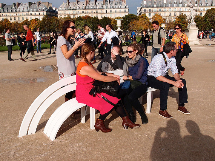 Social Benches and Connecting Views: 