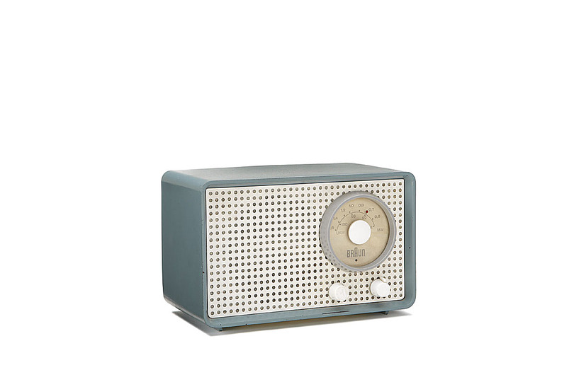 Italy vs Germany: Design Classics: Braun radio