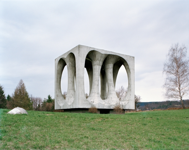 Sculptures of former Yugoslavia: 