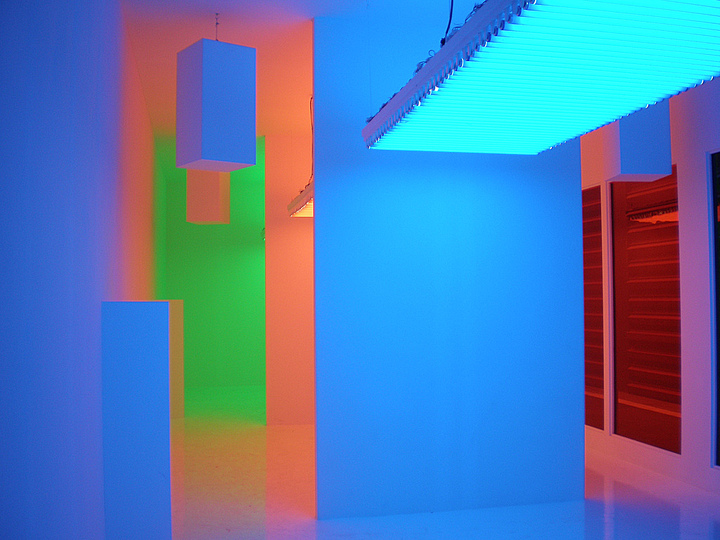 Carlos Cruz-Diez: Chromointerference: 