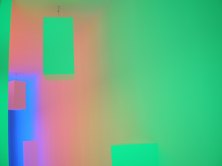 Carlos Cruz-Diez: Chromointerference: 