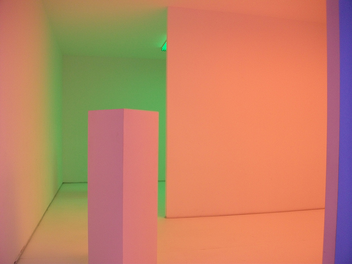 Carlos Cruz-Diez: Chromointerference: 