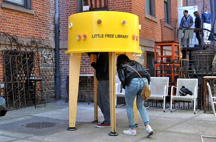 Little free library by Stereotank: 