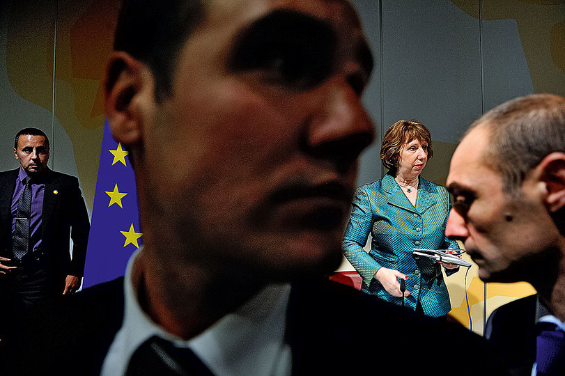 Waiting for the deal: Mark Henley, Waiting for the Iran Deal, Geneva (Series), SwissInfo. © Mark Henley, Swiss Press
Photo