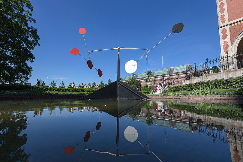 Kinetic Sculptures by Alexander Calder: Alexander Calder, Zonder titel II, 1970. Particuliere collectie Londen © 2014 Calder Foundation, New York / Artists Rights Society, New York. Photo: Olivier Middendorp